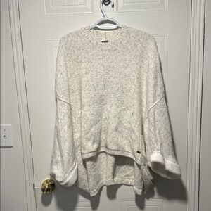 Elegant Cream Knit Sweater